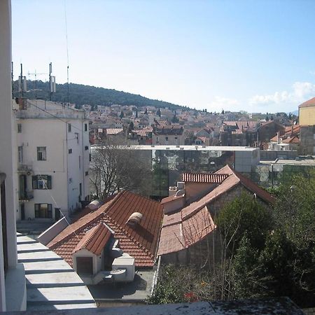 Split Central Guesthouse Екстер'єр фото