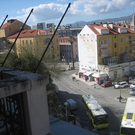 Split Central Guesthouse Екстер'єр фото