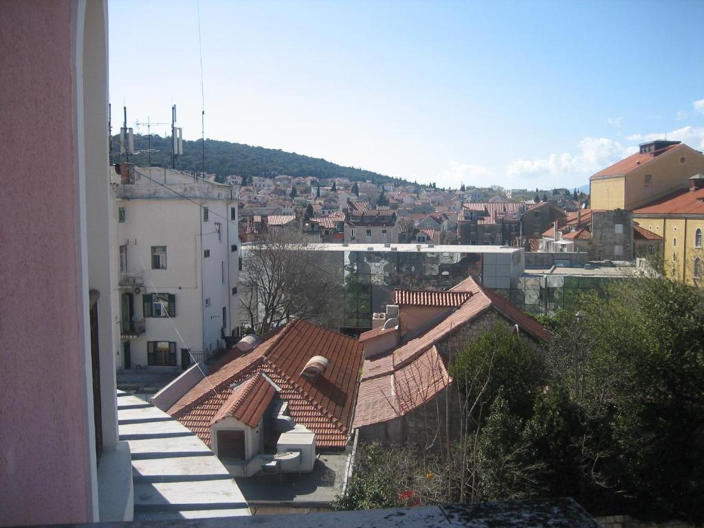 Split Central Guesthouse Екстер'єр фото