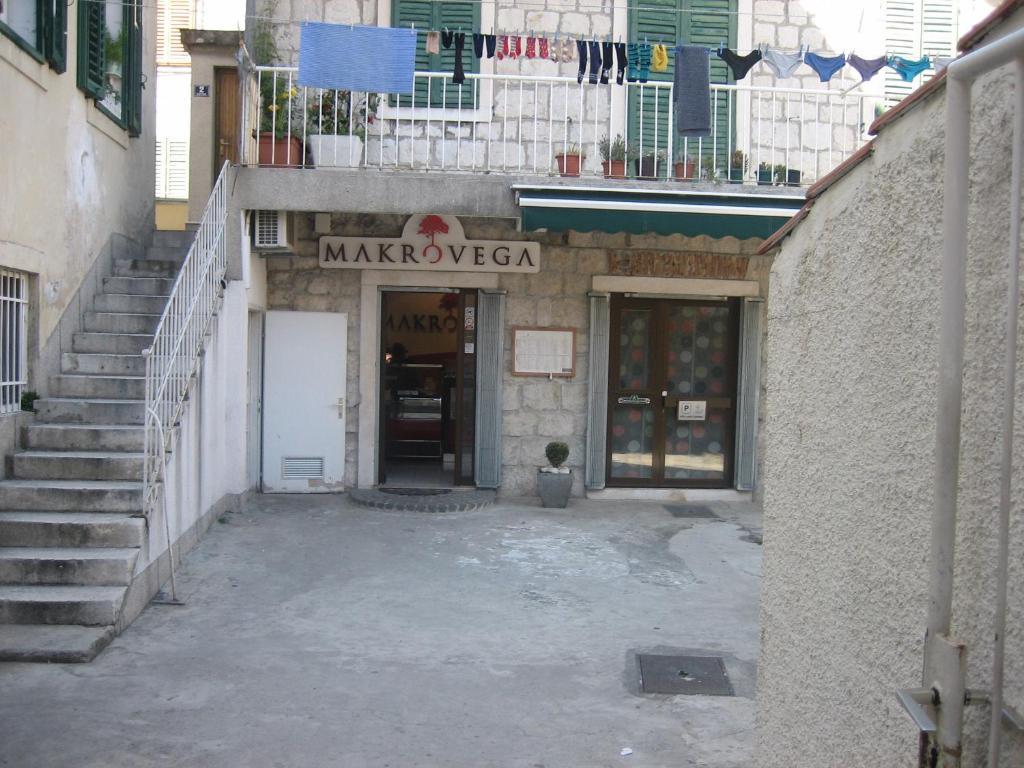 Split Central Guesthouse Екстер'єр фото